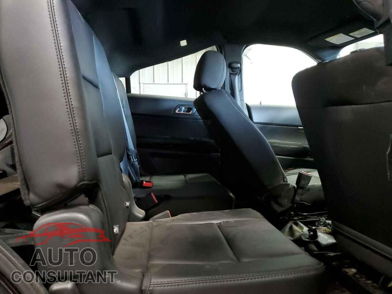FORD EXPLORER 2018 - 1FM5K8AR6JGB68824