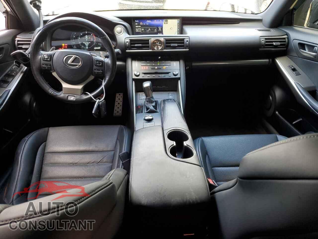LEXUS IS 2017 - JTHBA1D22H5050290