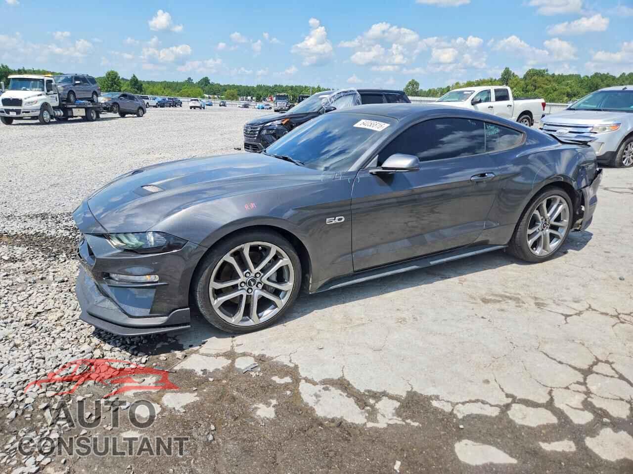 FORD MUSTANG 2018 - 1FA6P8CF9J5126601