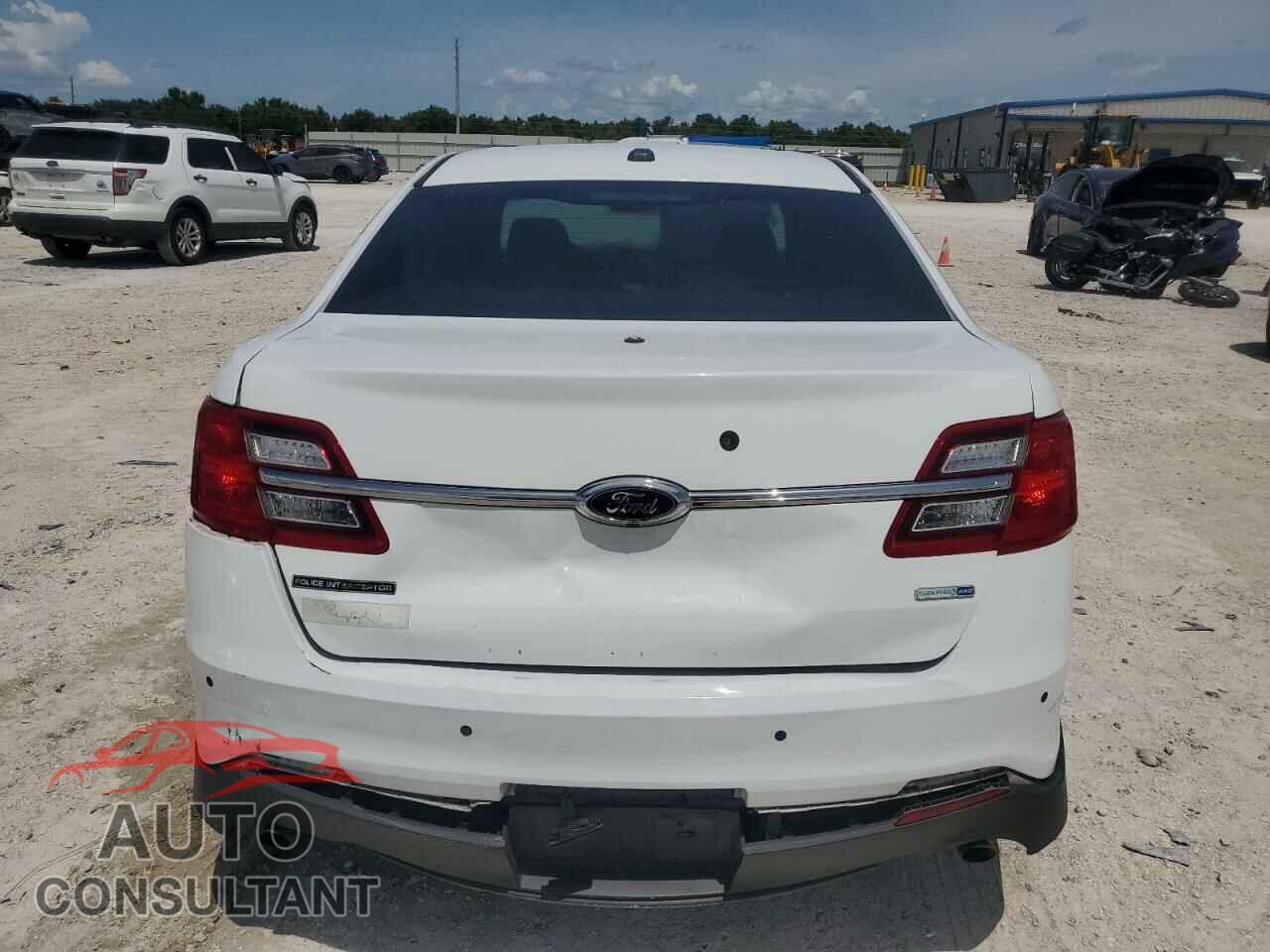 FORD TAURUS 2016 - 1FAHP2MK2GG102476