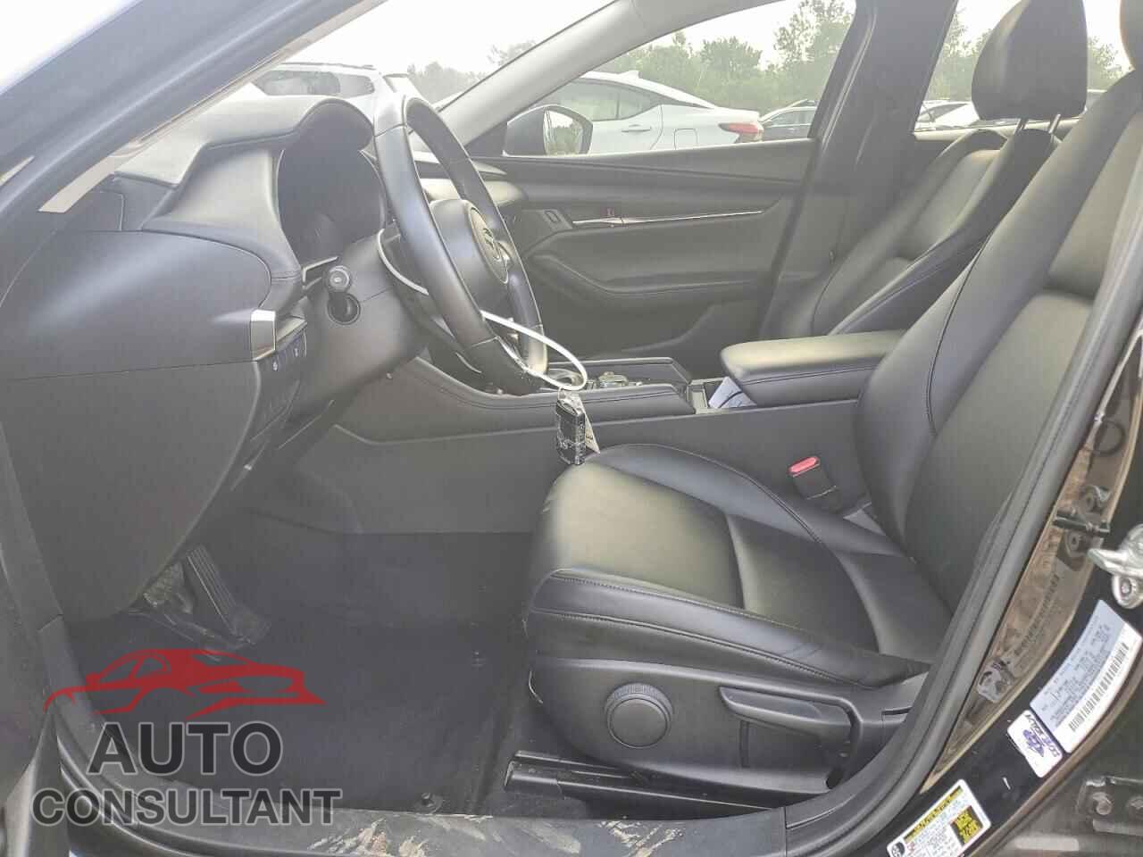 MAZDA 3 2019 - JM1BPACL7K1108063