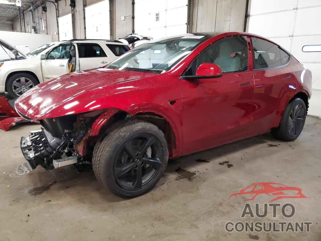 TESLA MODEL Y 2026 - 7SAYGDEE0TF338047