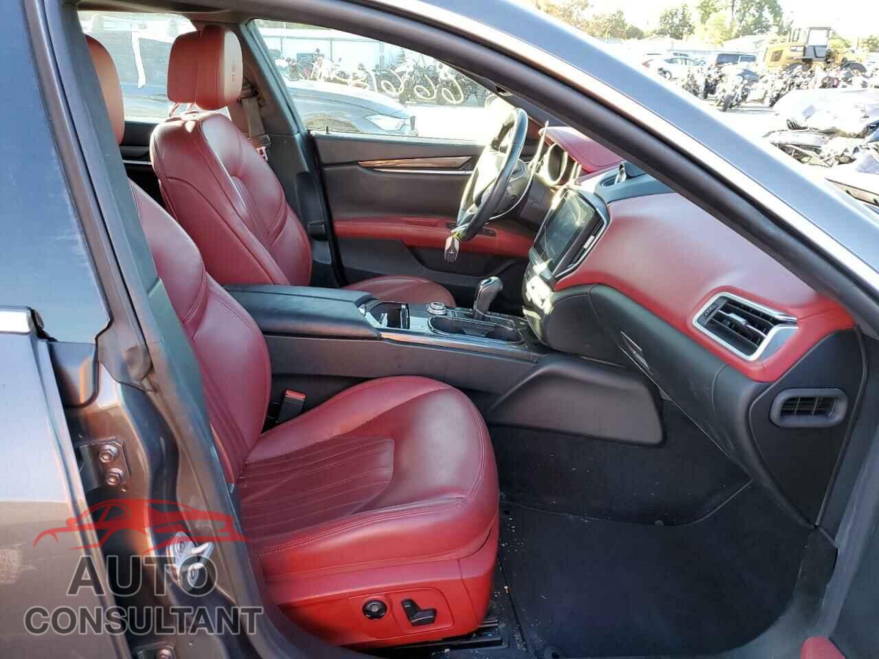 MASERATI ALL MODELS 2017 - ZAM57XSA0H1206355