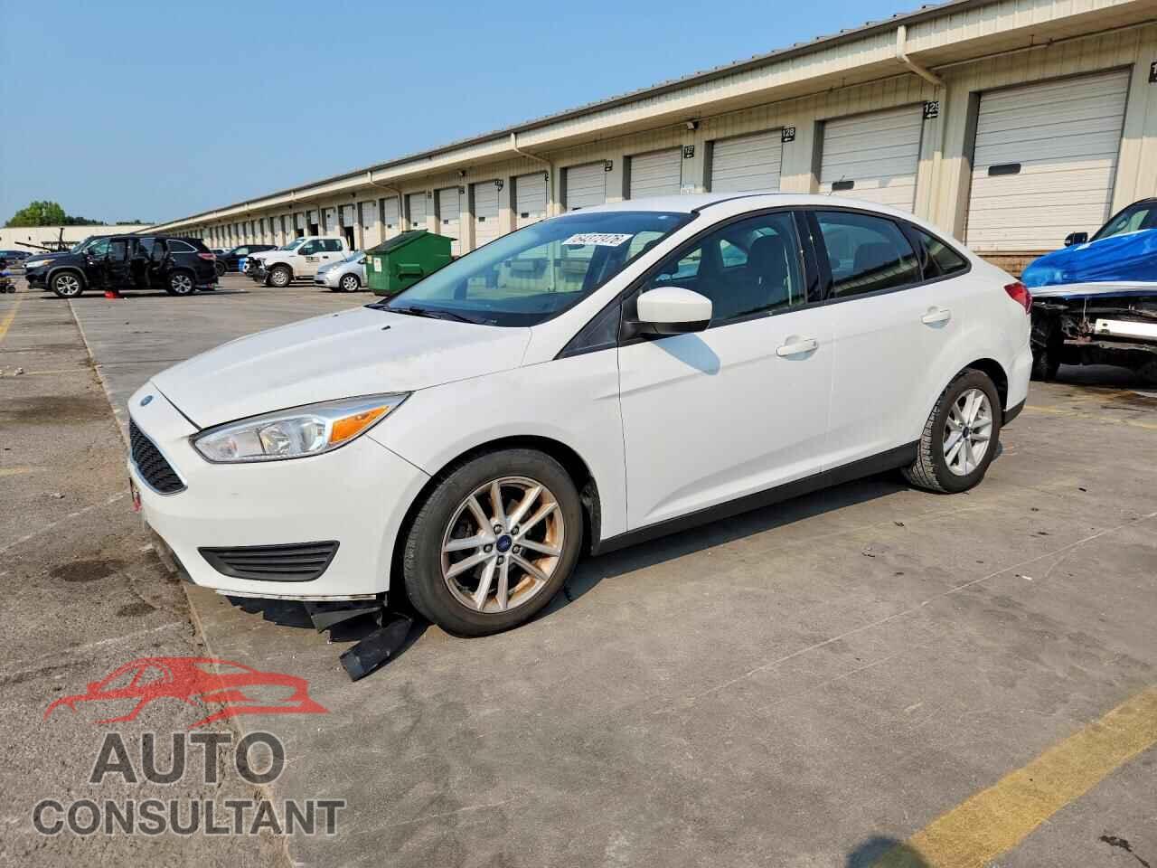 FORD FOCUS 2018 - 1FADP3F26JL286112
