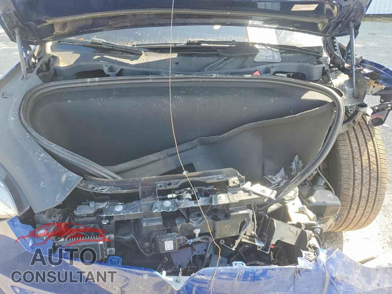 TESLA MODEL X 2023 - 7SAXCAE54PF396920