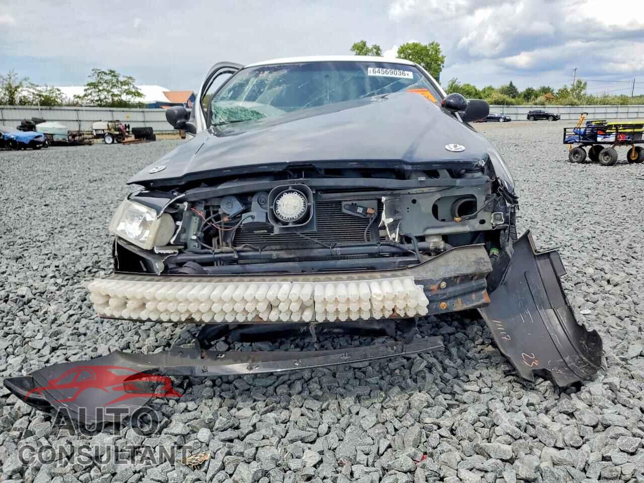 FORD CROWN VIC 2011 - 2FABP7BV9BX176836