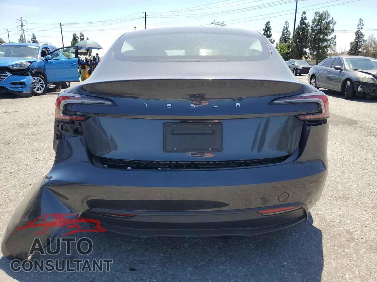 TESLA MODEL 3 2024 - 5YJ3E1EA1RF836713