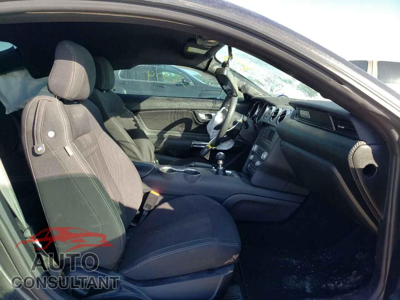 FORD MUSTANG 2019 - 1FA6P8TH9K5192486