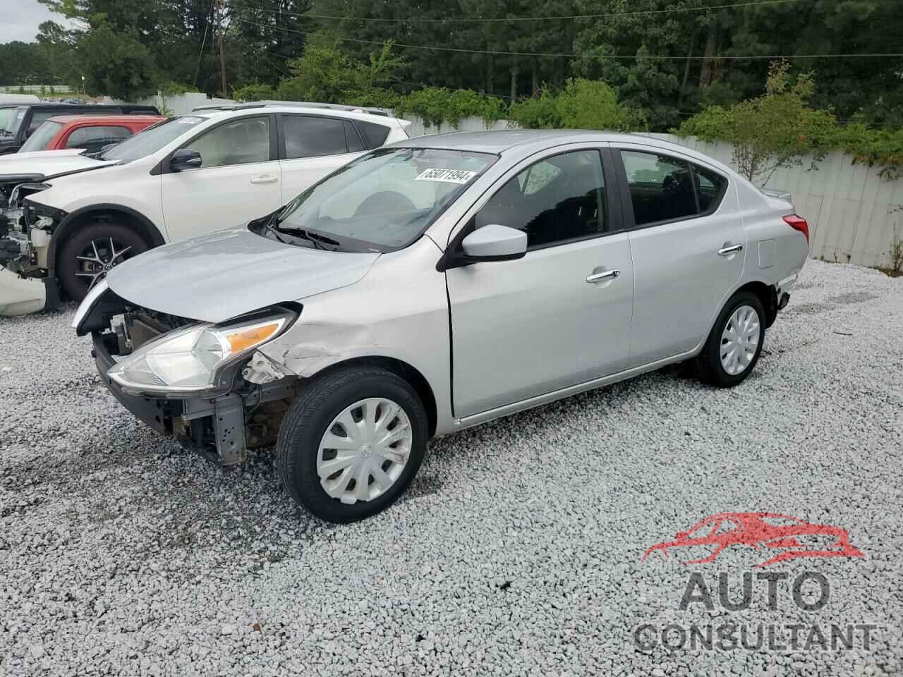 NISSAN VERSA 2018 - 3N1CN7AP5JK405304