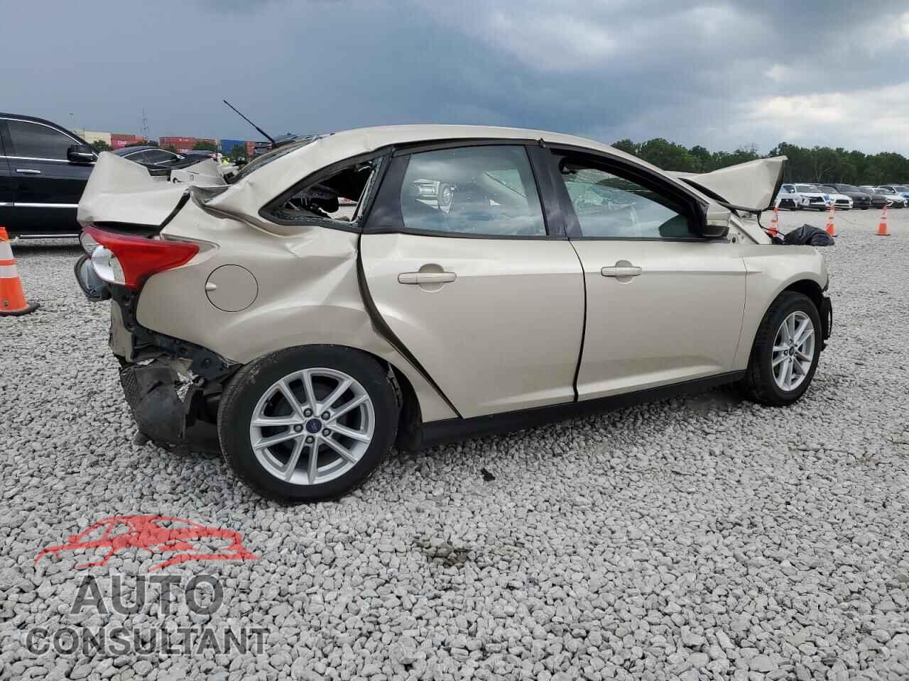 FORD FOCUS 2017 - 1FADP3F22HL294850