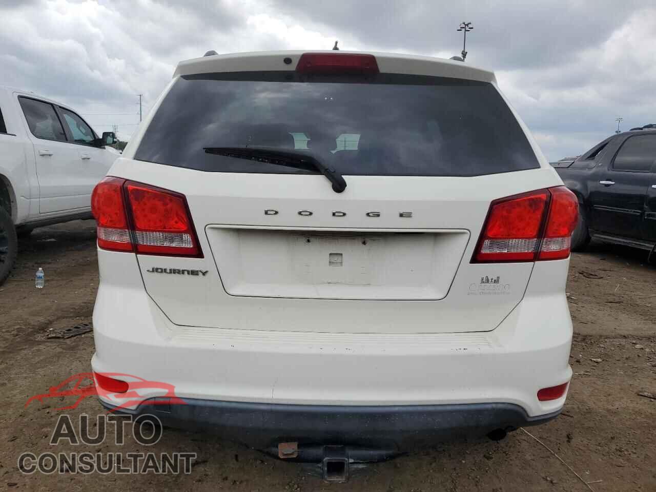 DODGE JOURNEY 2013 - 3C4PDCBB2DT679443