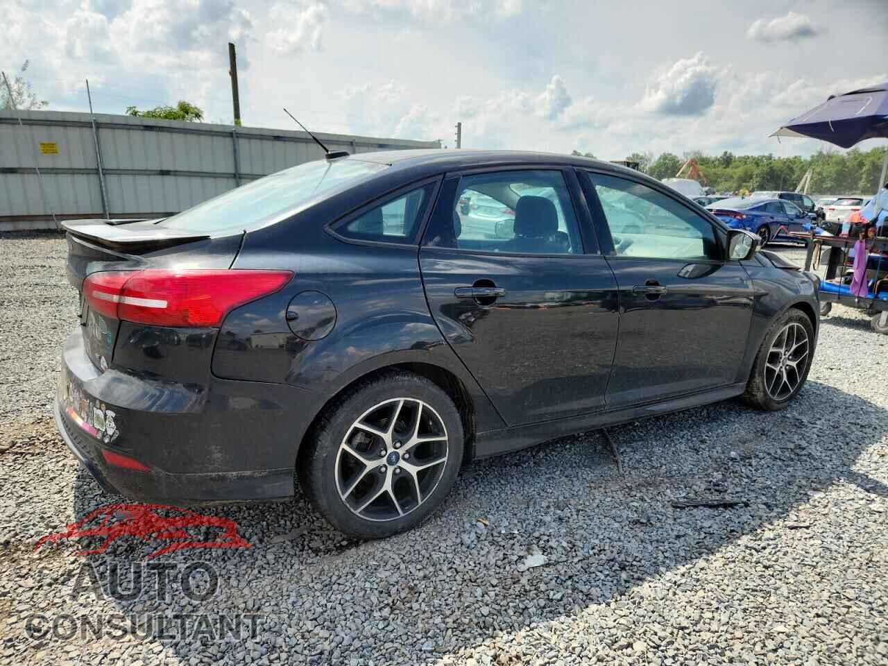 FORD FOCUS 2015 - 1FADP3F21FL297669