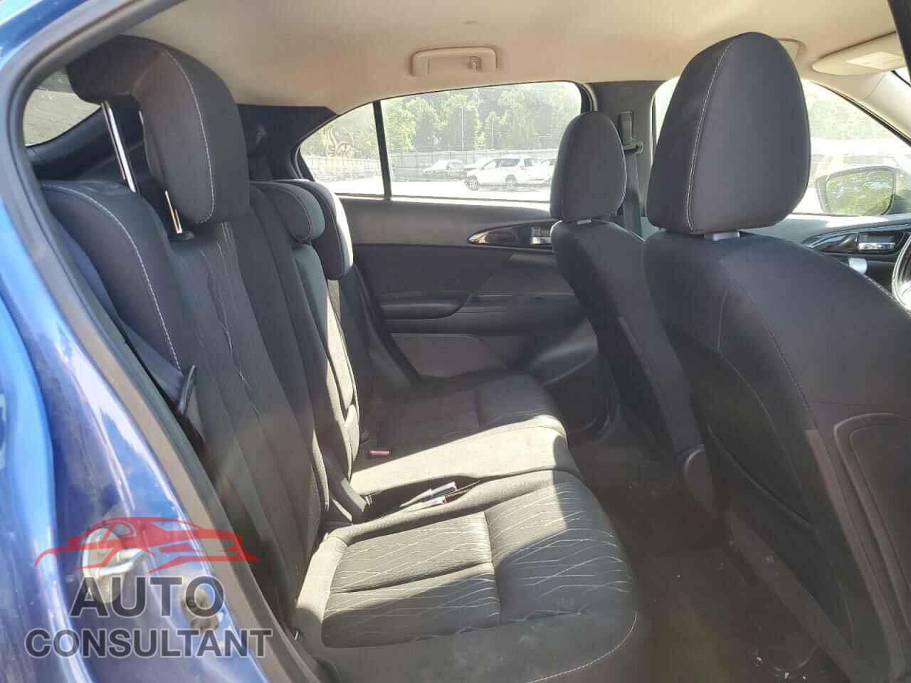 MITSUBISHI ECLIPSE 2018 - JA4AT5AA2JZ049336