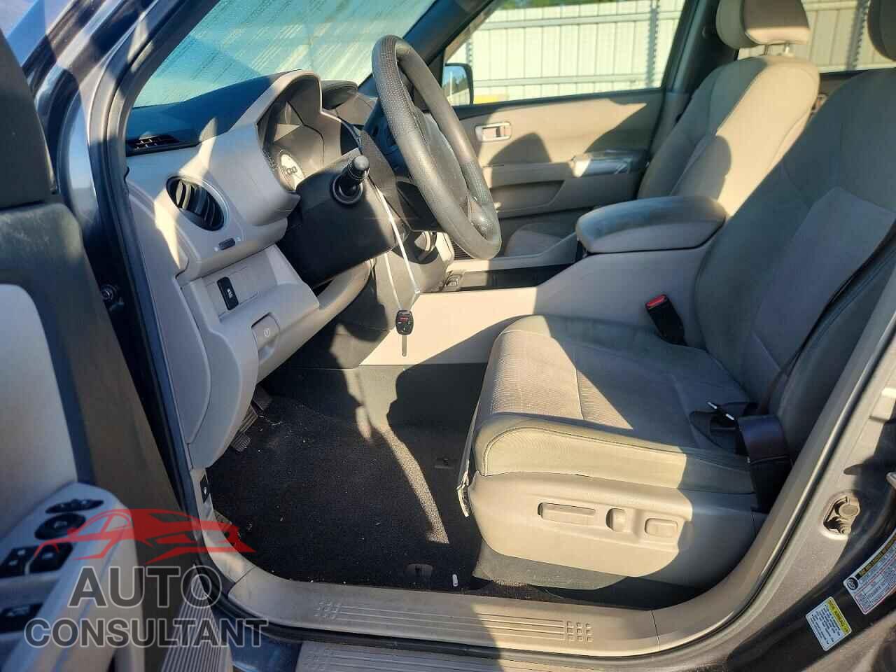 HONDA PILOT 2012 - 5FNYF4H45CB060488
