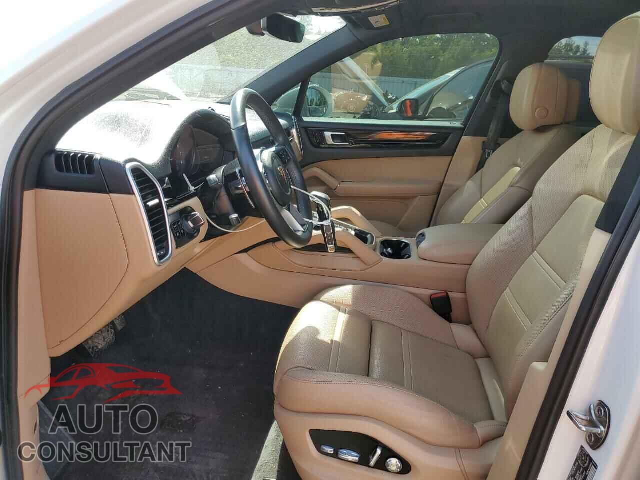 PORSCHE CAYENNE 2019 - WP1AA2AY6KDA13895