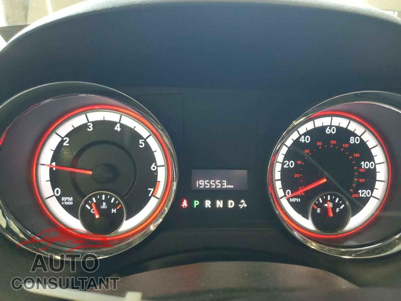 DODGE CARAVAN 2015 - 2C4RDGBGXFR581794