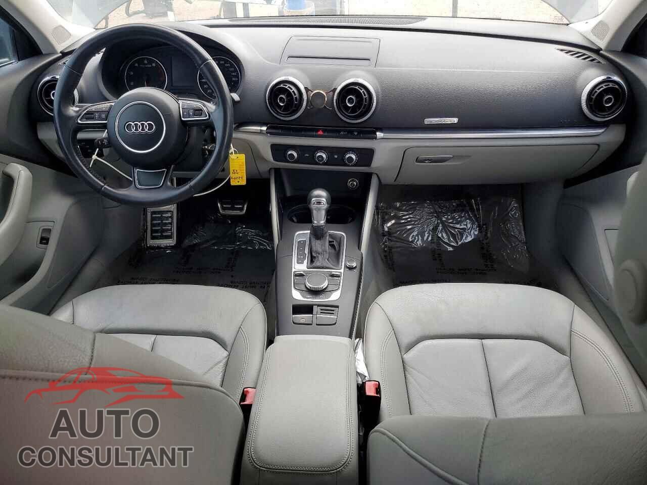 AUDI A3 2015 - WAUBFGFF9F1014944