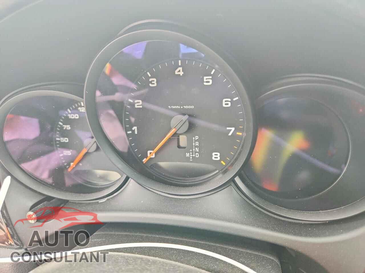 PORSCHE MACAN 2018 - WP1AA2A58JLB16617