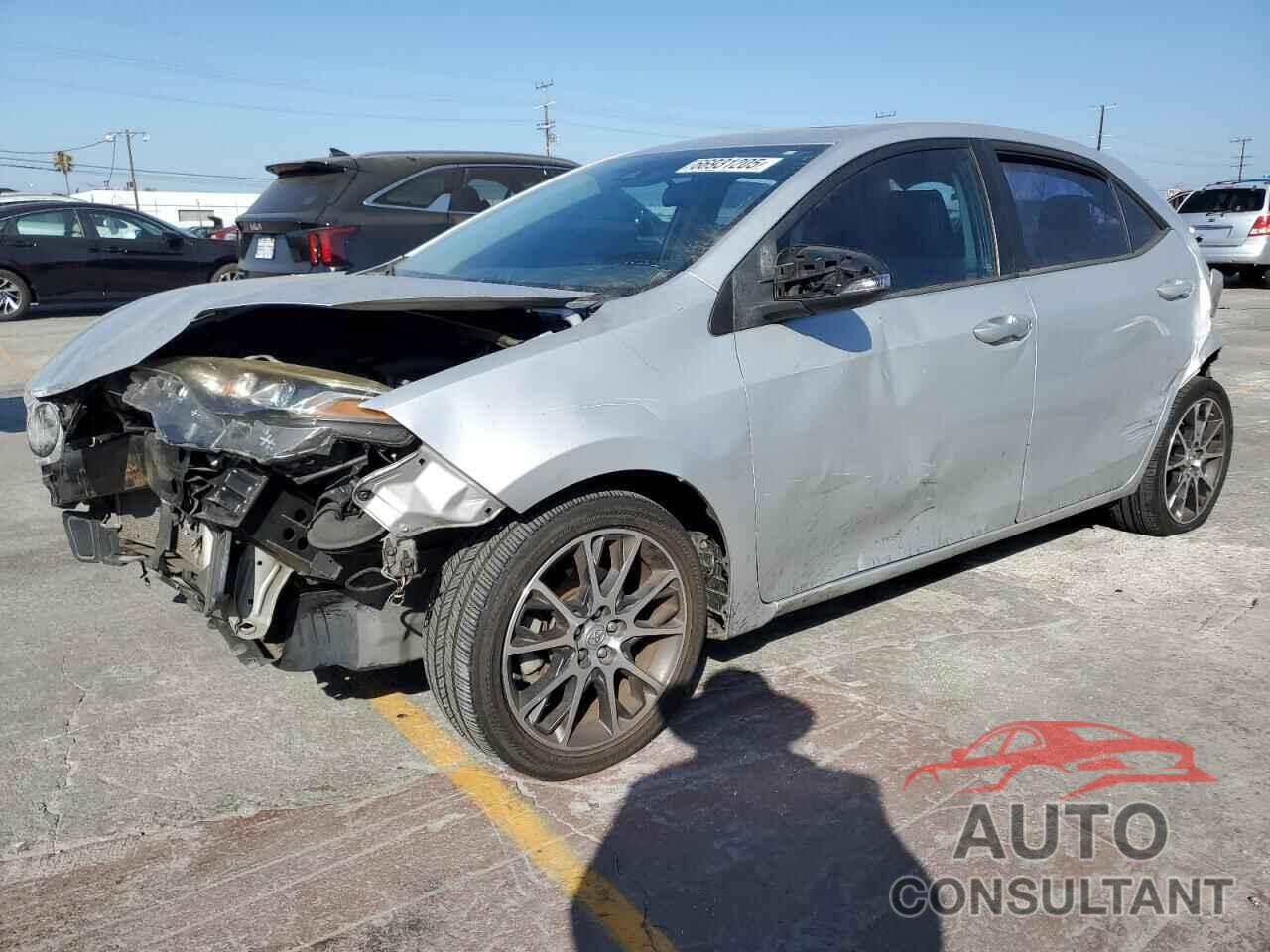 TOYOTA COROLLA 2017 - 5YFBURHE2HP580287