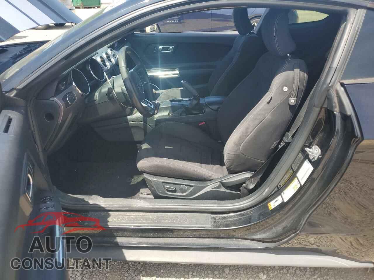 FORD MUSTANG 2017 - 1FA6P8CF5H5246762