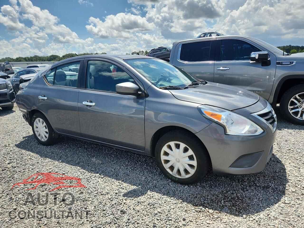 NISSAN VERSA 2017 - 3N1CN7AP2HL829916