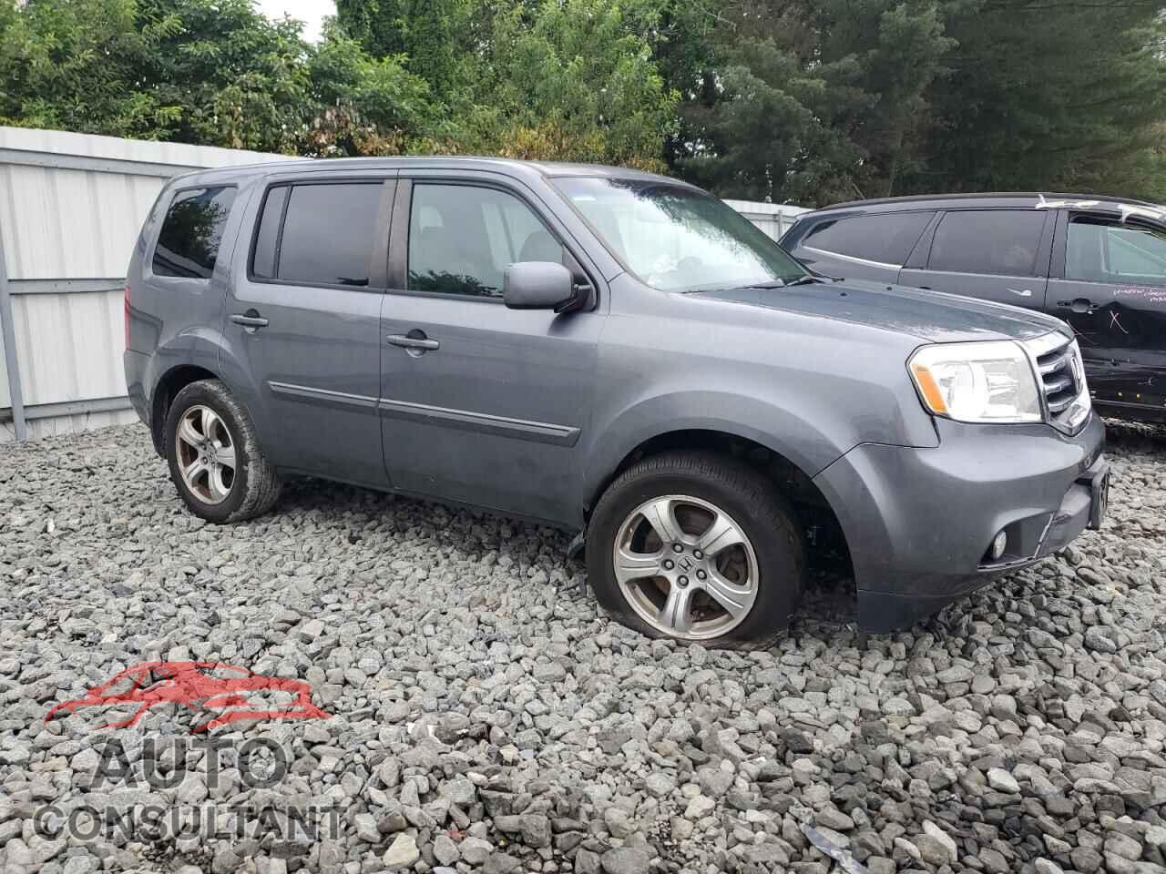 HONDA PILOT 2013 - 5FNYF4H79DB062143