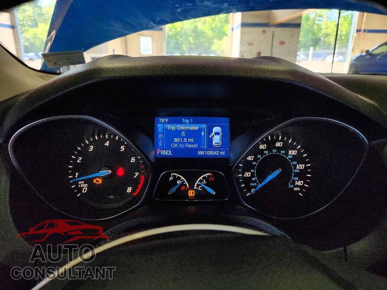 FORD FOCUS 2014 - 1FADP3F23EL258130