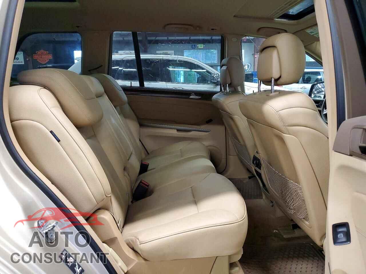 MERCEDES-BENZ GL-CLASS 2012 - 4JGBF7BE7CA774717