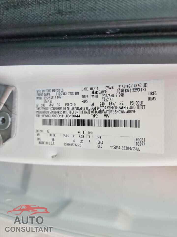 FORD ESCAPE 2017 - 1FMCU9GD1HUB19044