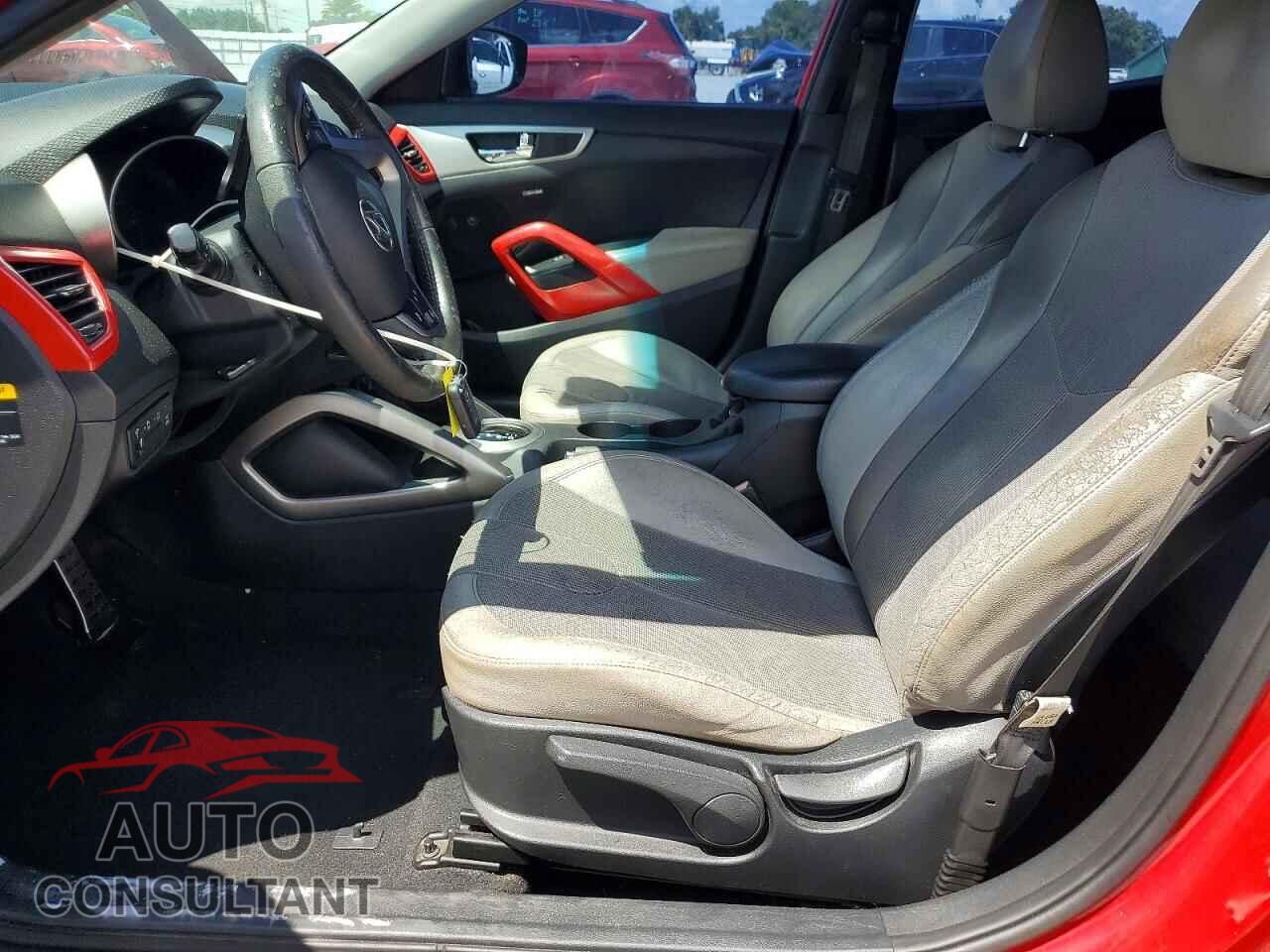 HYUNDAI VELOSTER 2012 - KMHTC6AD4CU071624