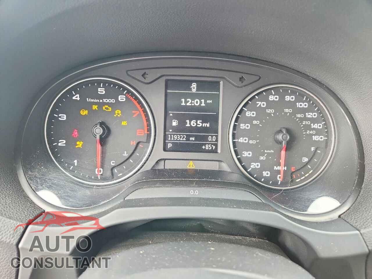 AUDI A3 2015 - WAUACGFF5F1123678