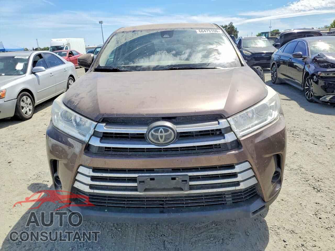 TOYOTA HIGHLANDER 2018 - 5TDZZRFH5JS249097