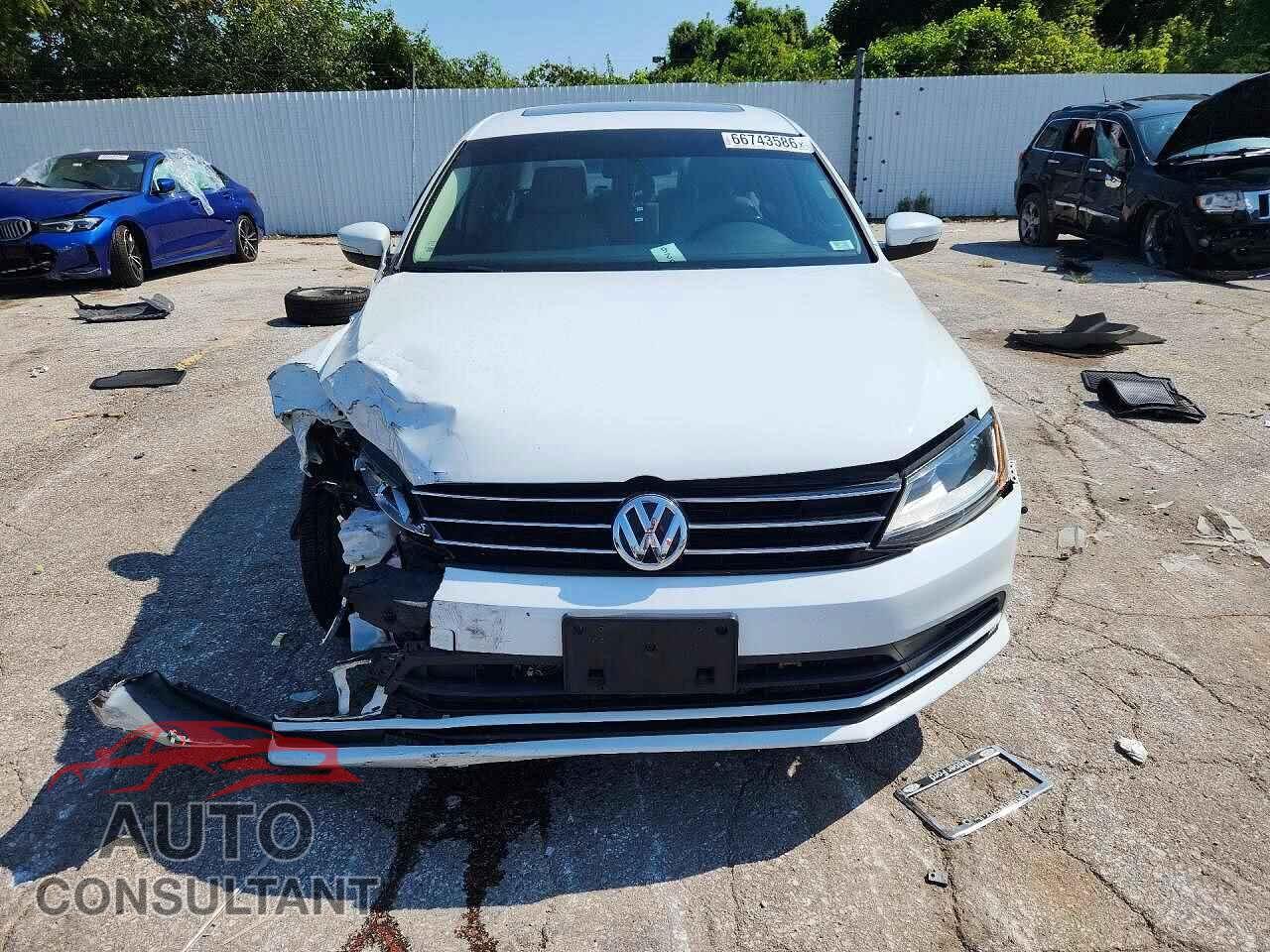 VOLKSWAGEN JETTA 2017 - 3VWDB7AJ1HM318887