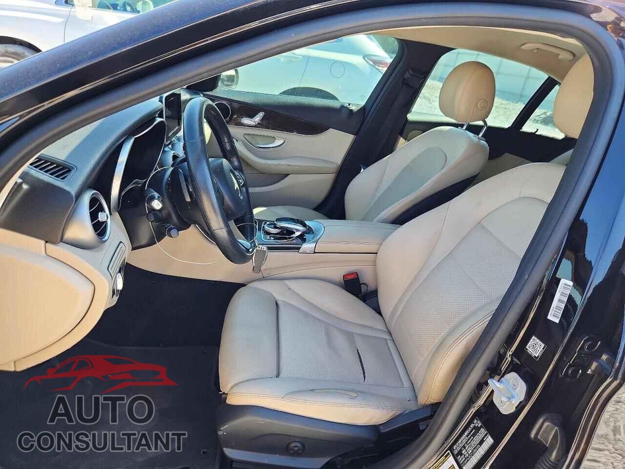 MERCEDES-BENZ C-CLASS 2015 - 55SWF4JB2FU088008