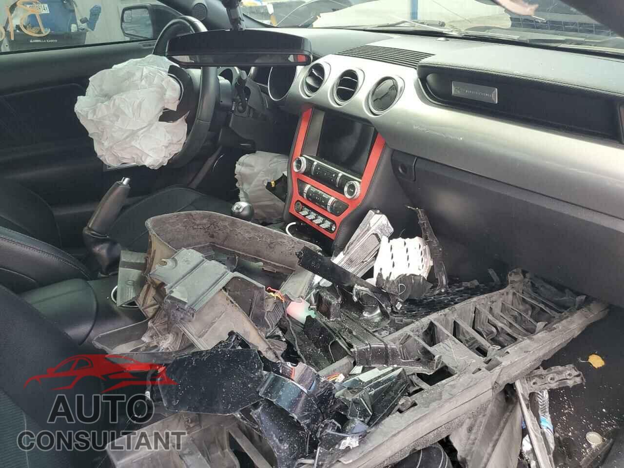FORD MUSTANG 2018 - 1FA6P8CF0J5146333
