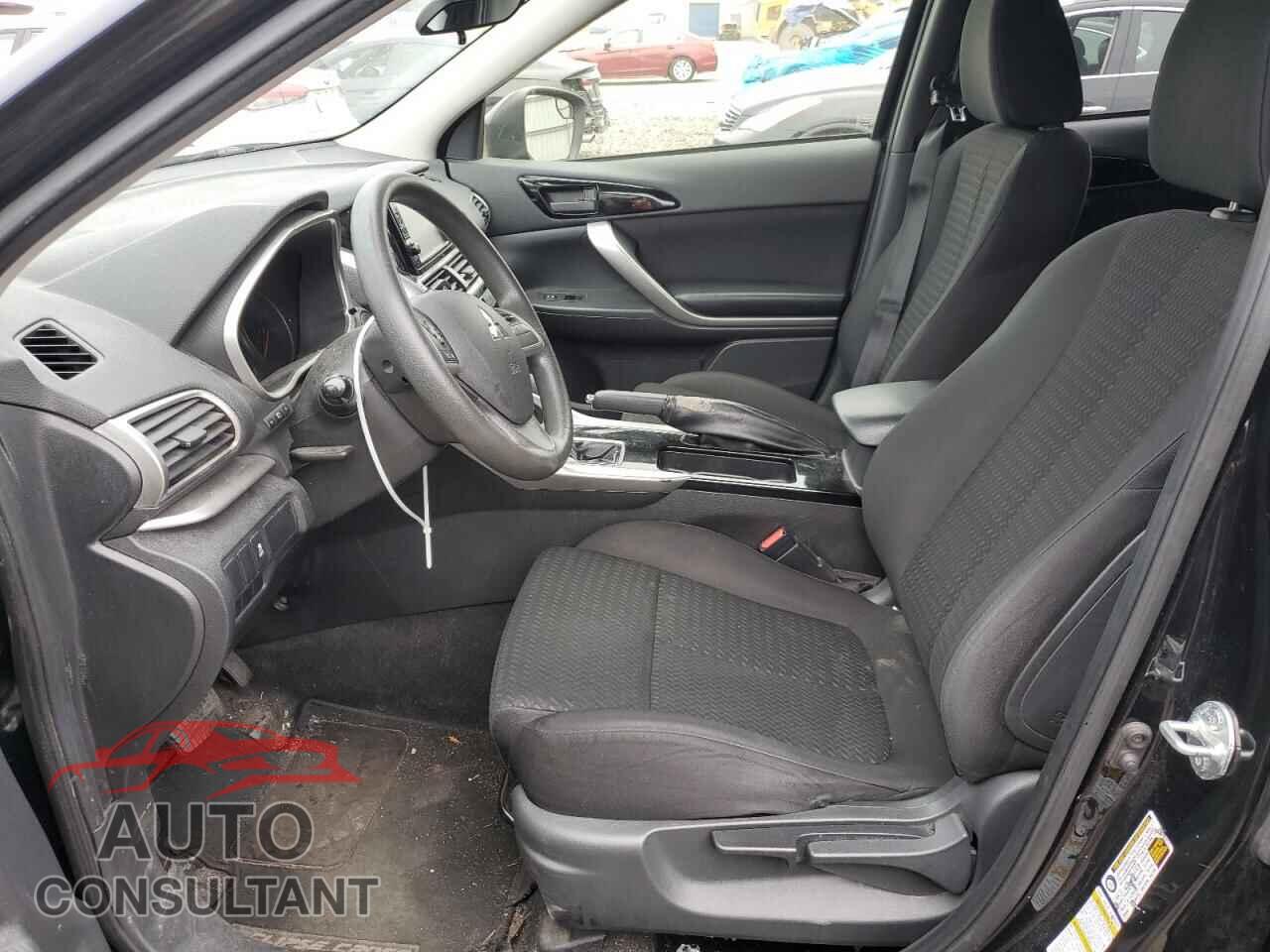MITSUBISHI ECLIPSE 2019 - JA4AT3AA7KZ033848