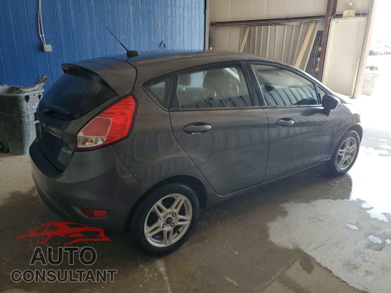 FORD FIESTA 2018 - 3FADP4EJ9JM133088