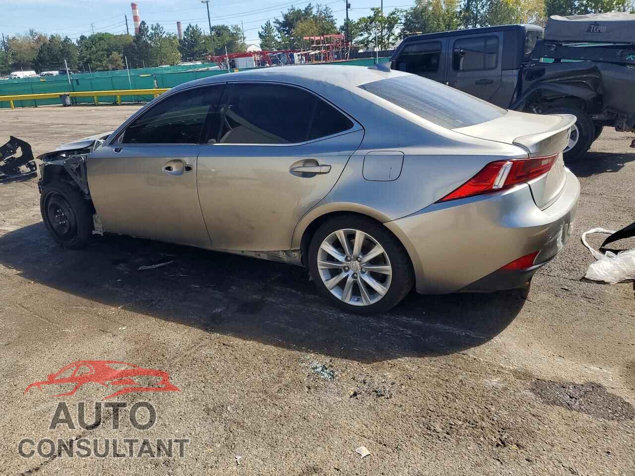 LEXUS IS 2015 - JTHCF1D24F5018122