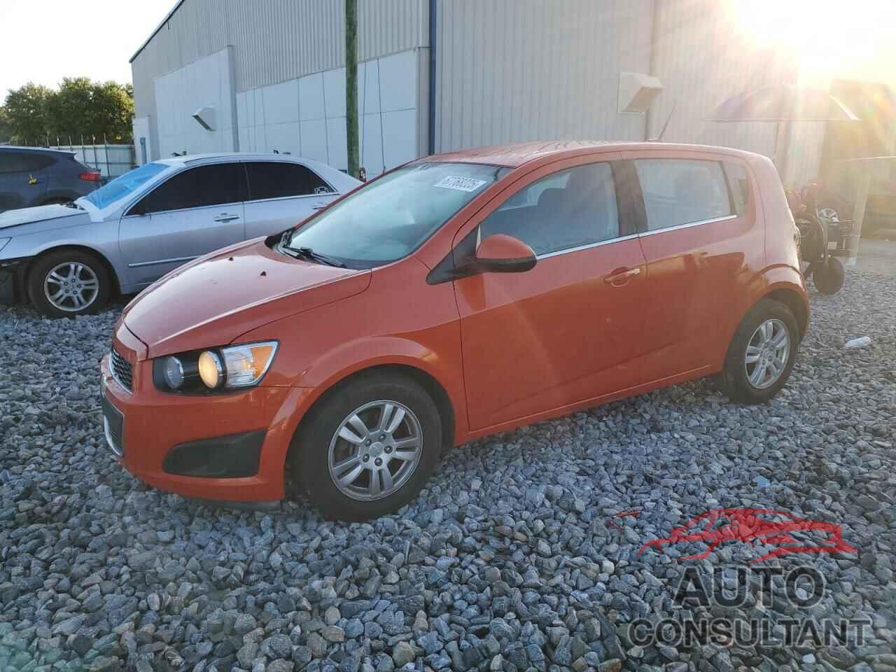 CHEVROLET SONIC 2013 - 1G1JC6SH6D4141423