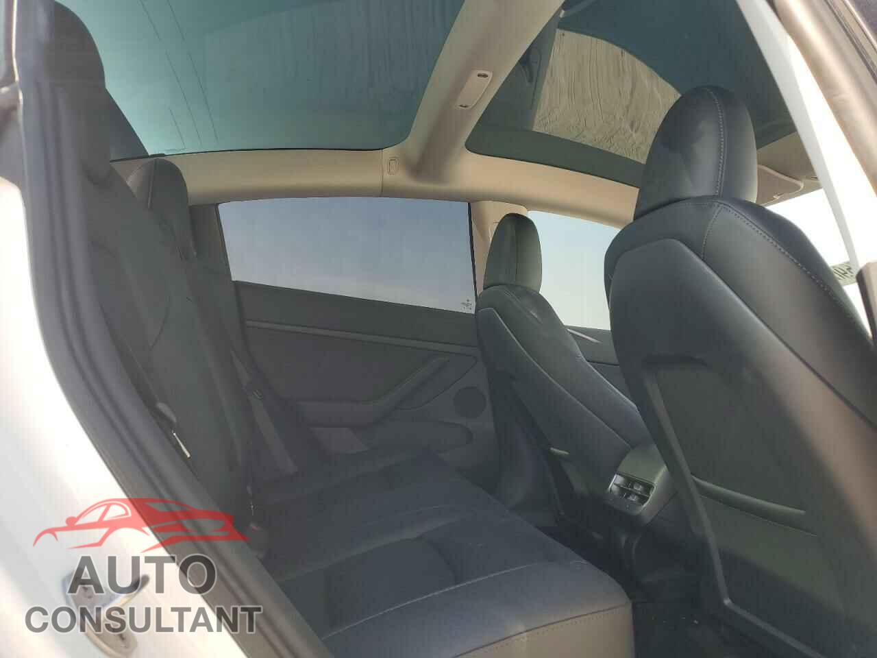 TESLA MODEL 3 2023 - 5YJ3E1EA3PF550021