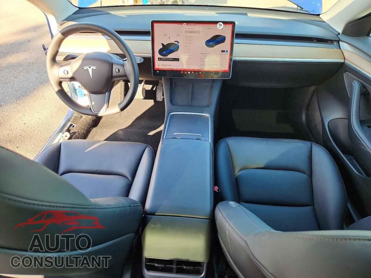 TESLA MODEL 3 2021 - 5YJ3E1EB5MF014921