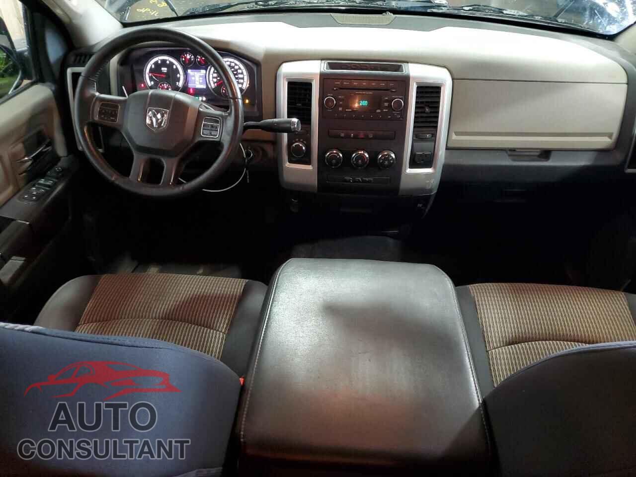 DODGE RAM 1500 2012 - 1C6RD7LT5CS339265