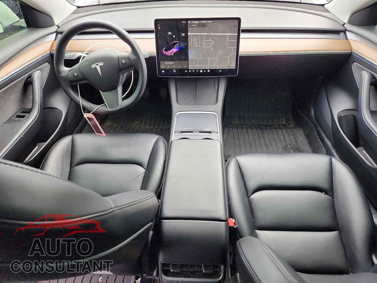 TESLA MODEL 3 2021 - 5YJ3E1EA2MF100971