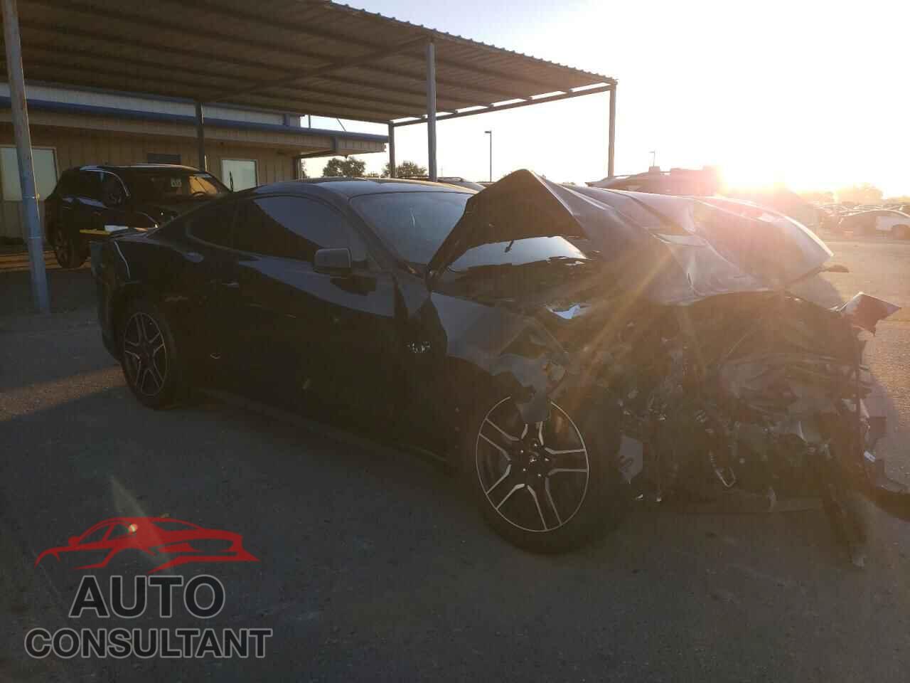 FORD MUSTANG 2018 - 1FA6P8CF9J5117557