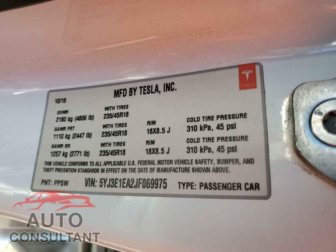 TESLA MODEL 3 2018 - 5YJ3E1EA2JF069975