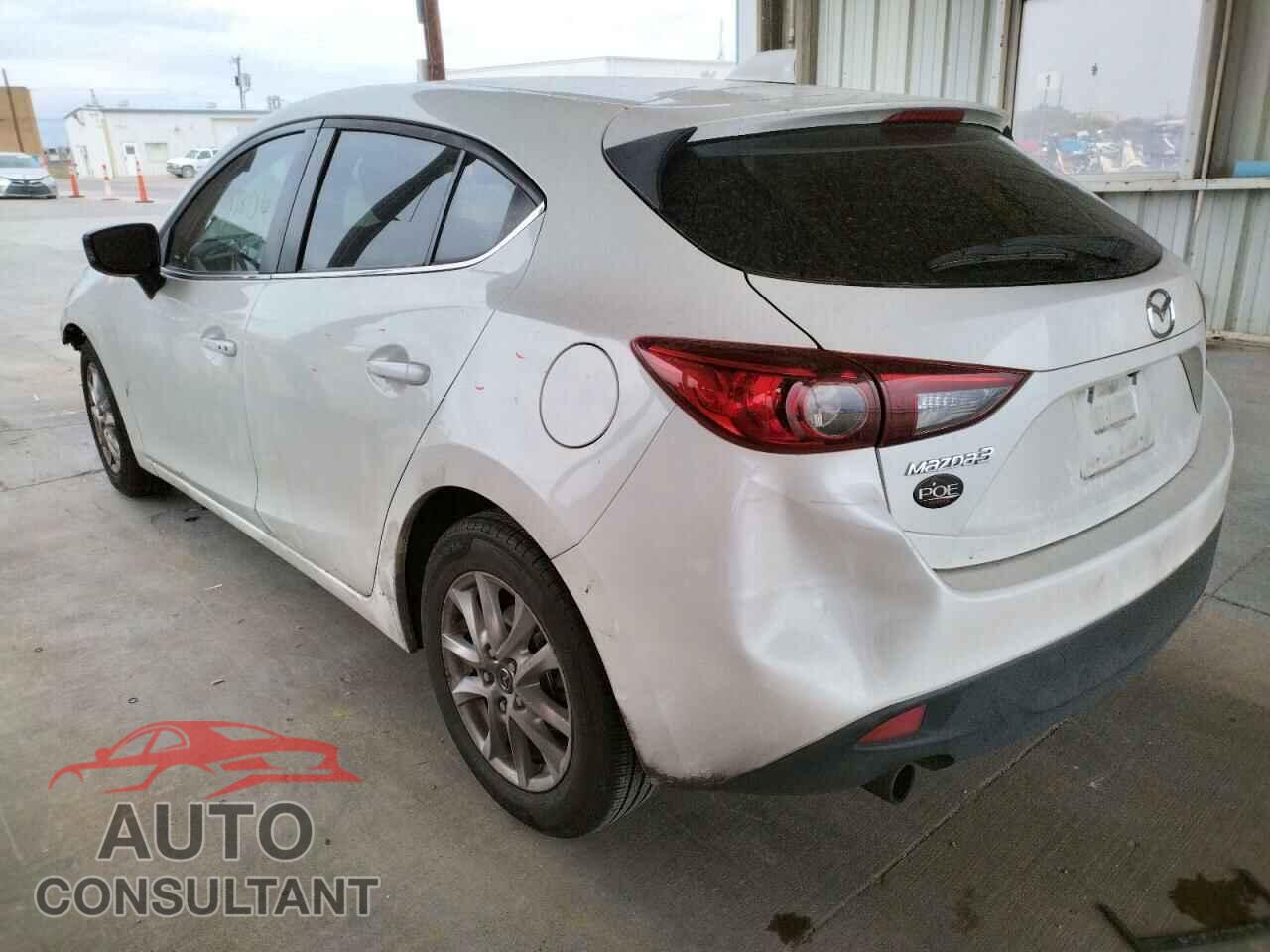 MAZDA 3 2016 - 3MZBM1M76GM273913
