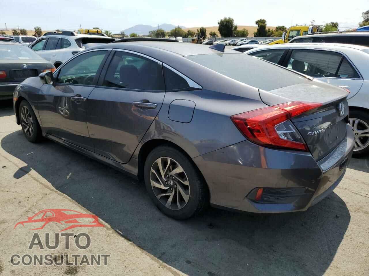 HONDA CIVIC 2017 - 2HGFC2F73HH573095