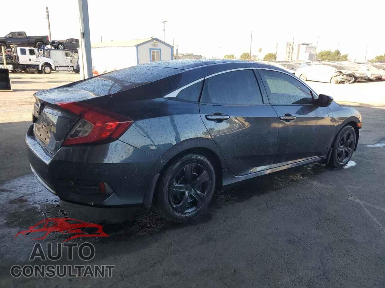 HONDA CIVIC 2018 - 2HGFC2F54JH573093