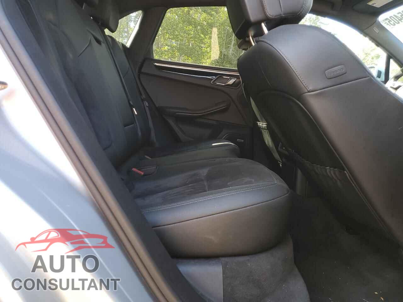 PORSCHE MACAN 2017 - WP1AB2A5XHLB12625