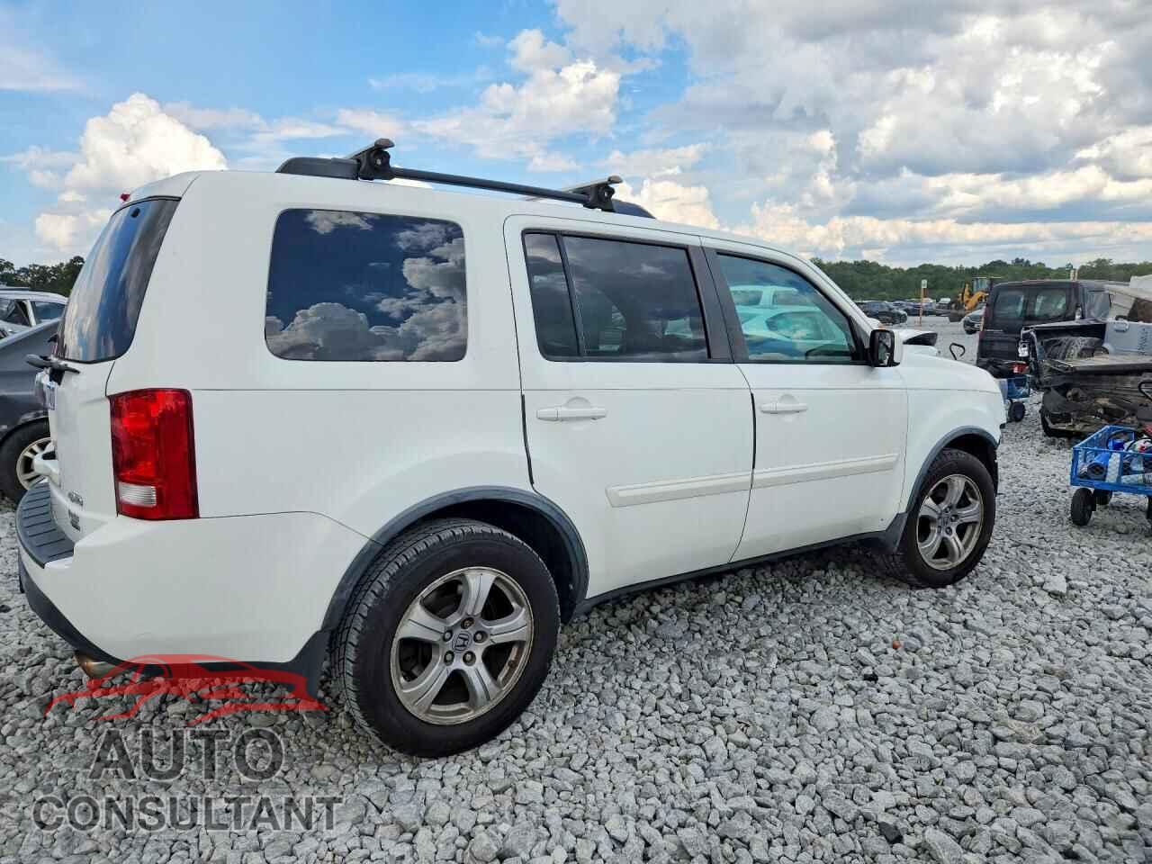 HONDA PILOT 2012 - 5FNYF4H51CB011717